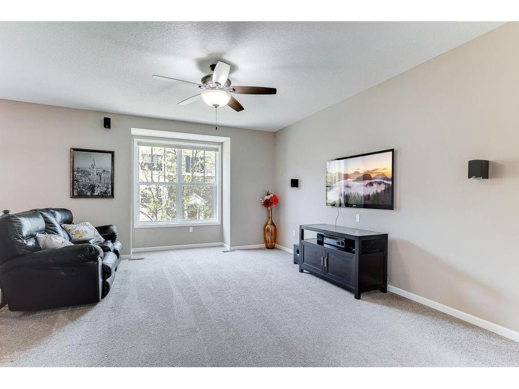 8934 SW Village Loop Chanhassen MN 55317 7063792 image9