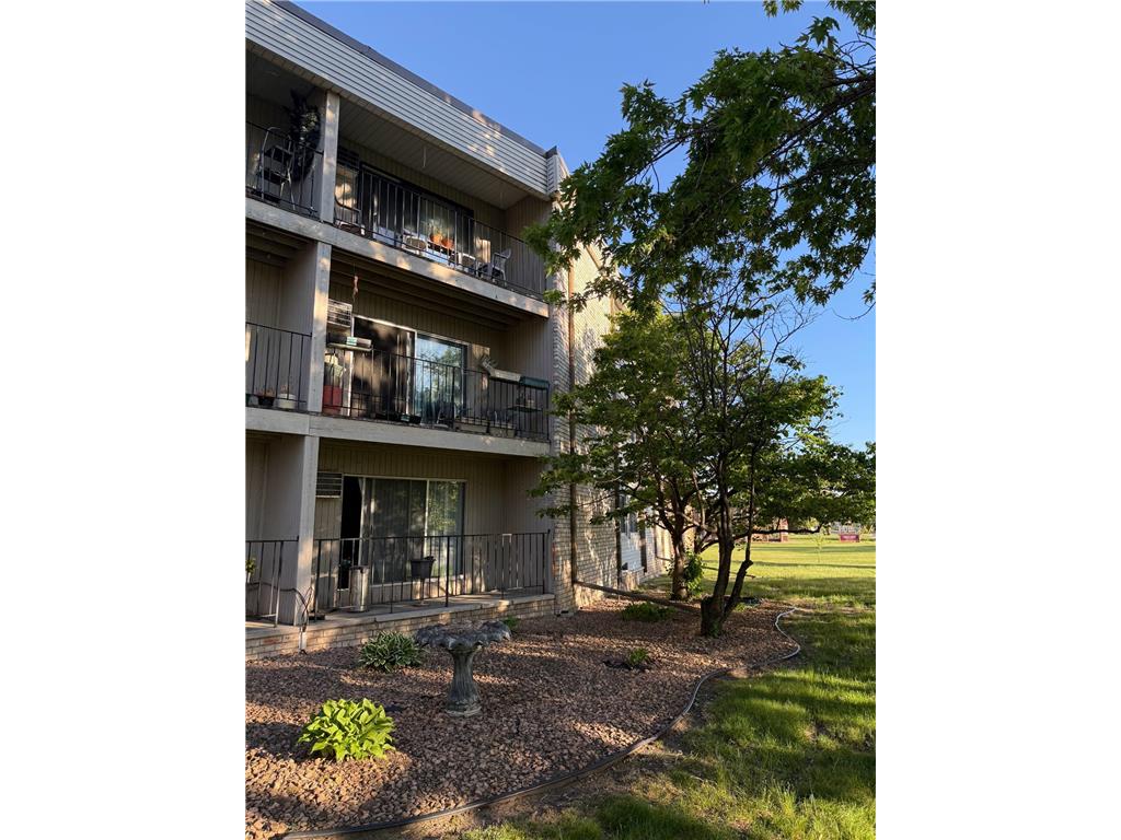 8935 Old Cedar Avenue S #113 Bloomington MN 55425 7086603 image3