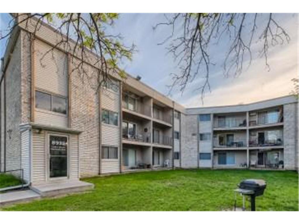 8935 Old Cedar Avenue S 303, Bloomington, MN, 55425 MLS 6219161 Edina Realty