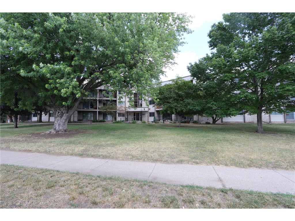 8935 Old Cedar Avenue S 307, Bloomington, MN, 55425 MLS 6389171