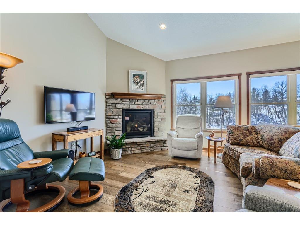 8935 Parkview Circle Chisago City MN 55013 6508113 image1