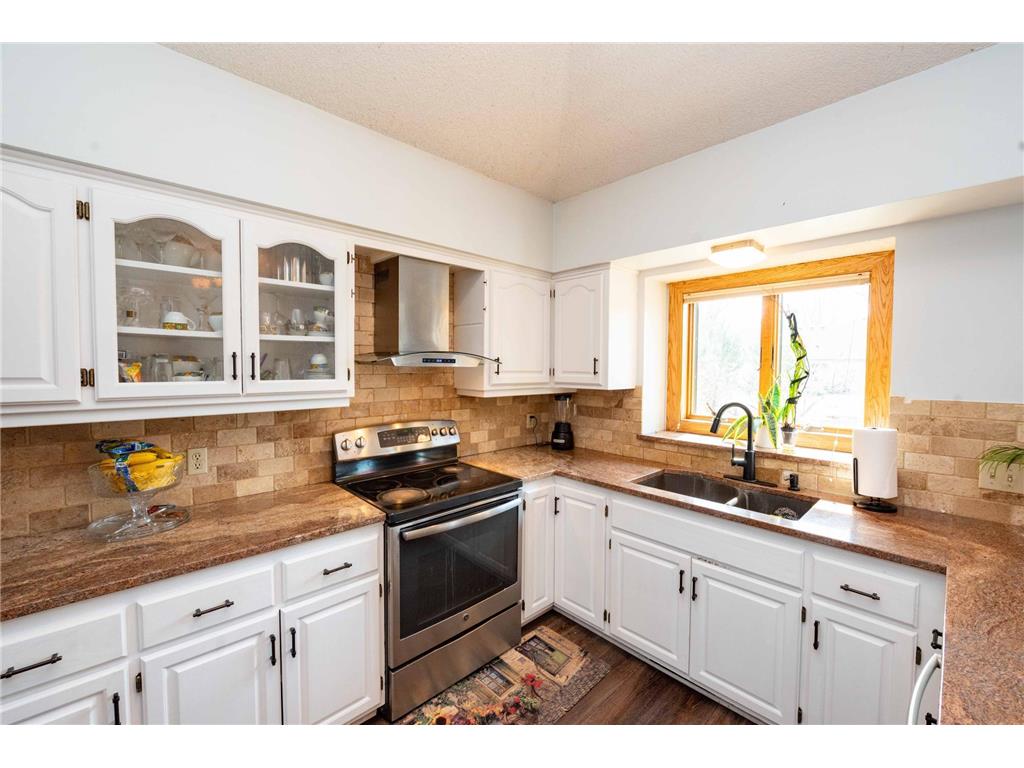 8937 Ashley Terrace Brooklyn Park MN 55443 7040628 image10