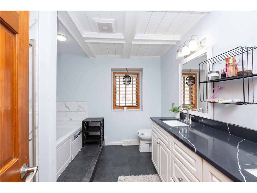 8937 Ashley Terrace Brooklyn Park MN 55443 7040628 image19