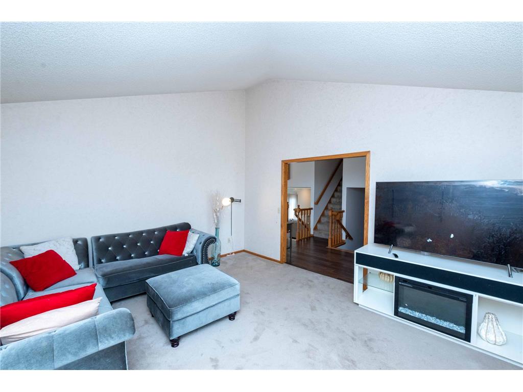 8937 Ashley Terrace Brooklyn Park MN 55443 7040628 image27