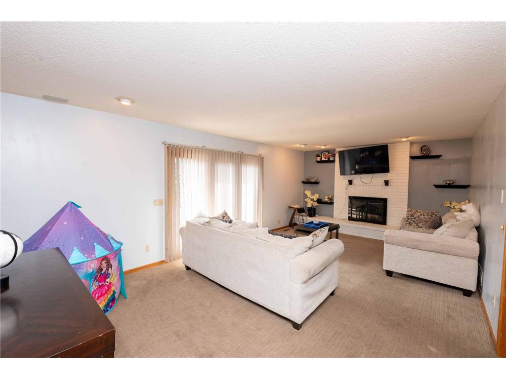 8937 Ashley Terrace Brooklyn Park MN 55443 7040628 image34