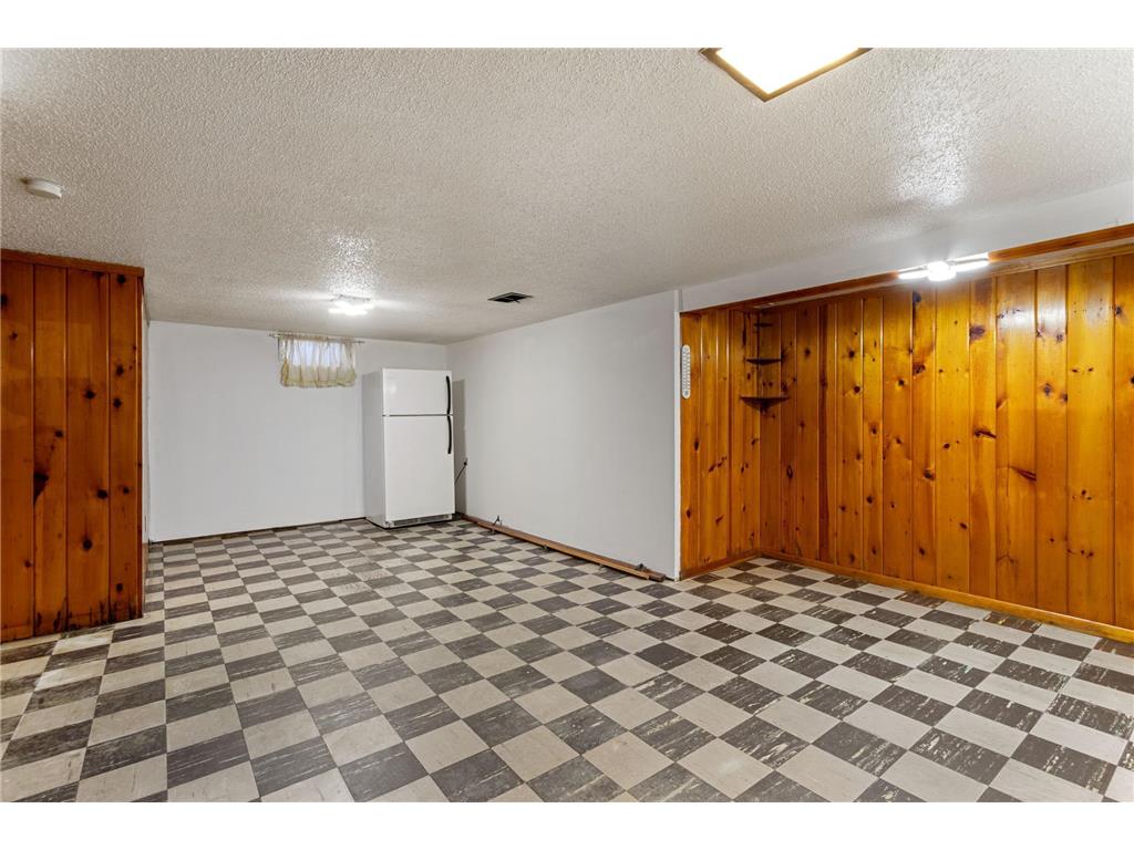 8938 Polk Street NE Blaine MN 55434 7028498 image23