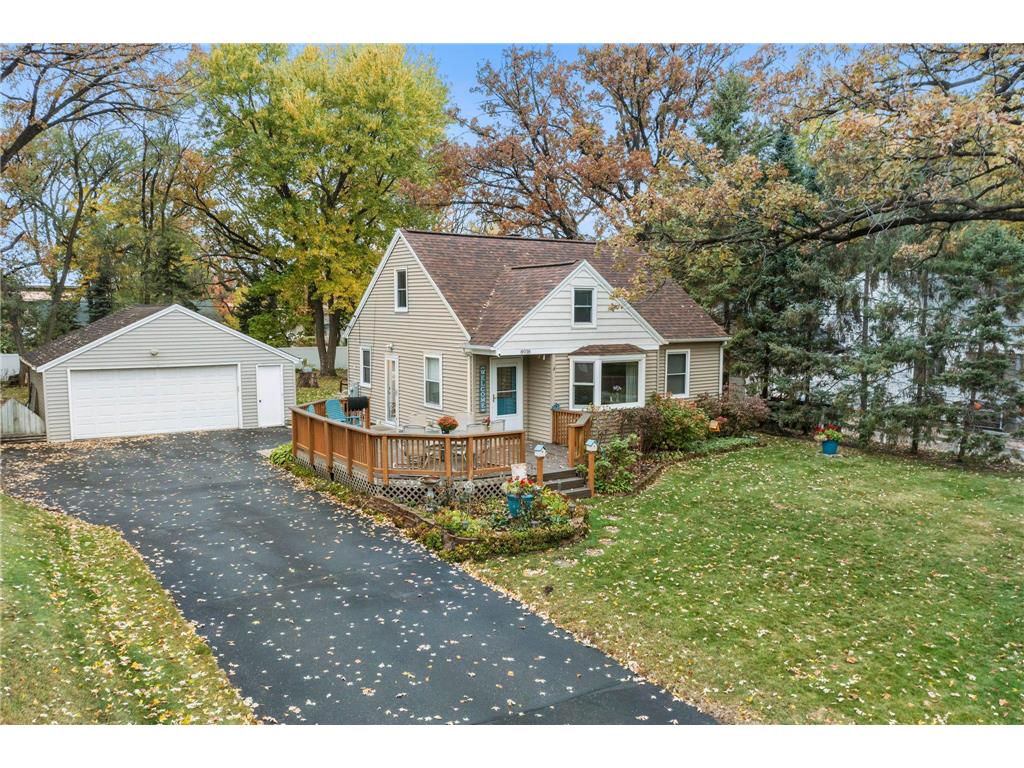 8938 Van Buren Street NE Blaine MN 55434 6808731 image1