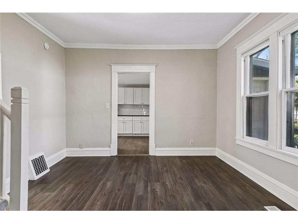 894 Euclid Street Saint Paul MN 55106 7076743 image12