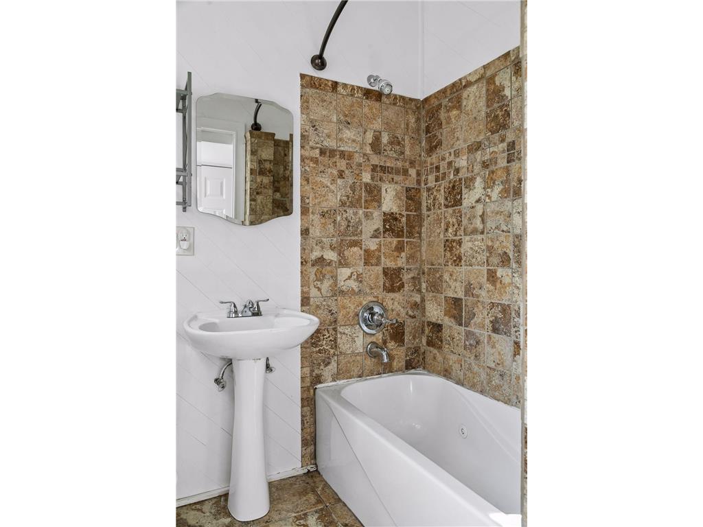 894 Euclid Street Saint Paul MN 55106 7076743 image19