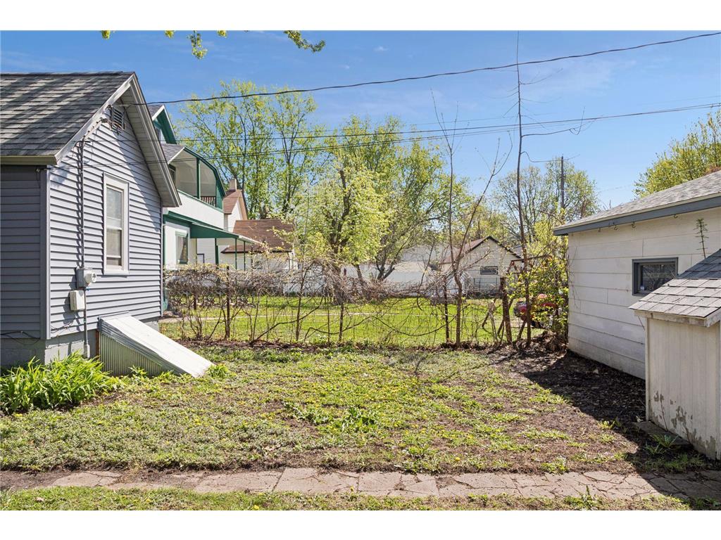 894 Euclid Street Saint Paul MN 55106 7076743 image27