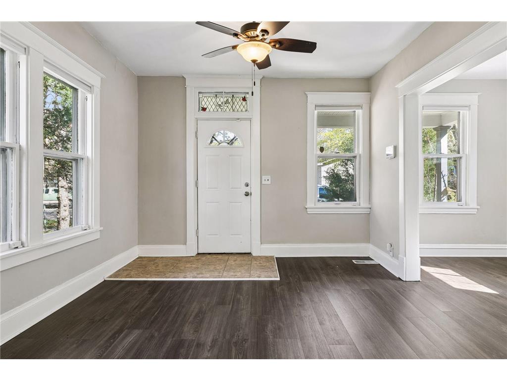 894 Euclid Street Saint Paul MN 55106 7076743 image4