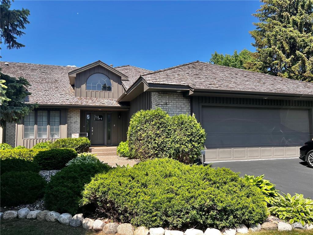 894 S Highview Circle Mendota Heights MN 55118 6543691 image1