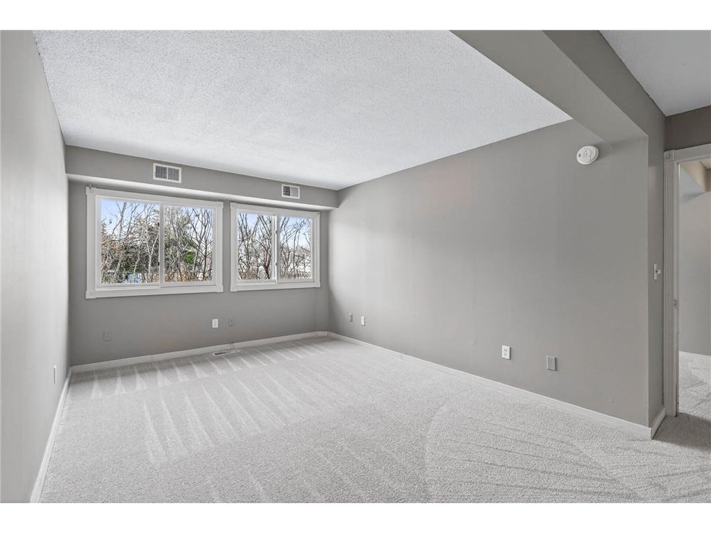 8940 Neill Lake Road #135E Eden Prairie MN 55347 7003137 image16
