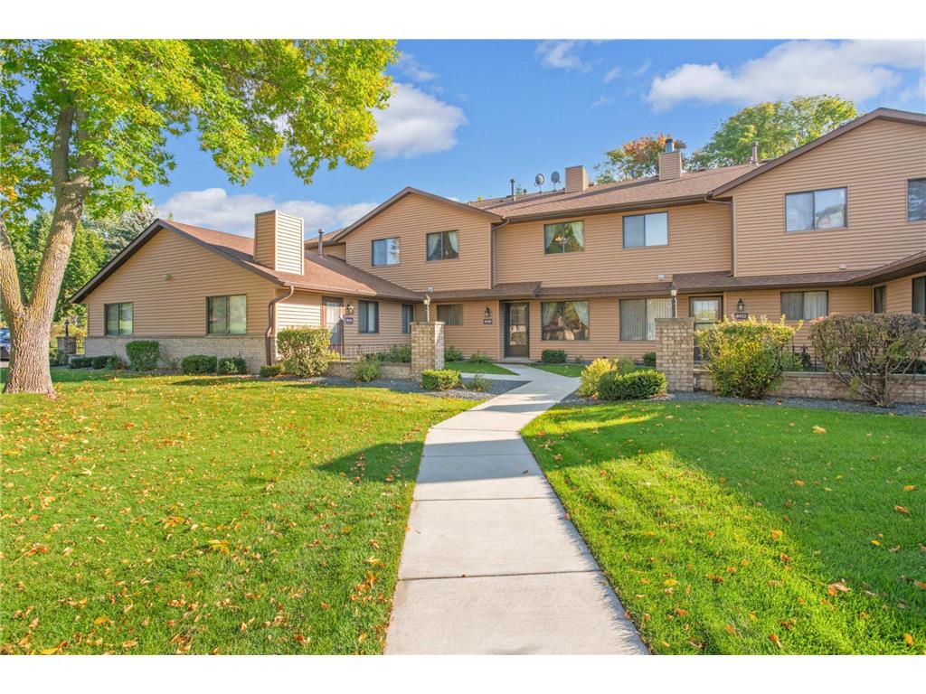 8940 Underwood Lane N Maple Grove MN 55369 6443316 image1