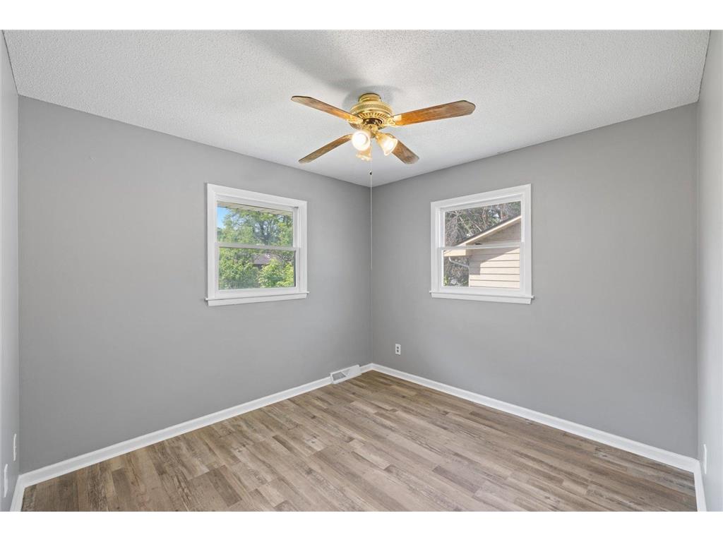 8941 48th Avenue N New Hope MN 55428 7083558 image20