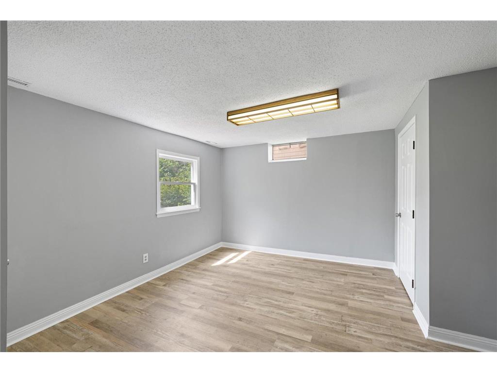 8941 48th Avenue N New Hope MN 55428 7083558 image27