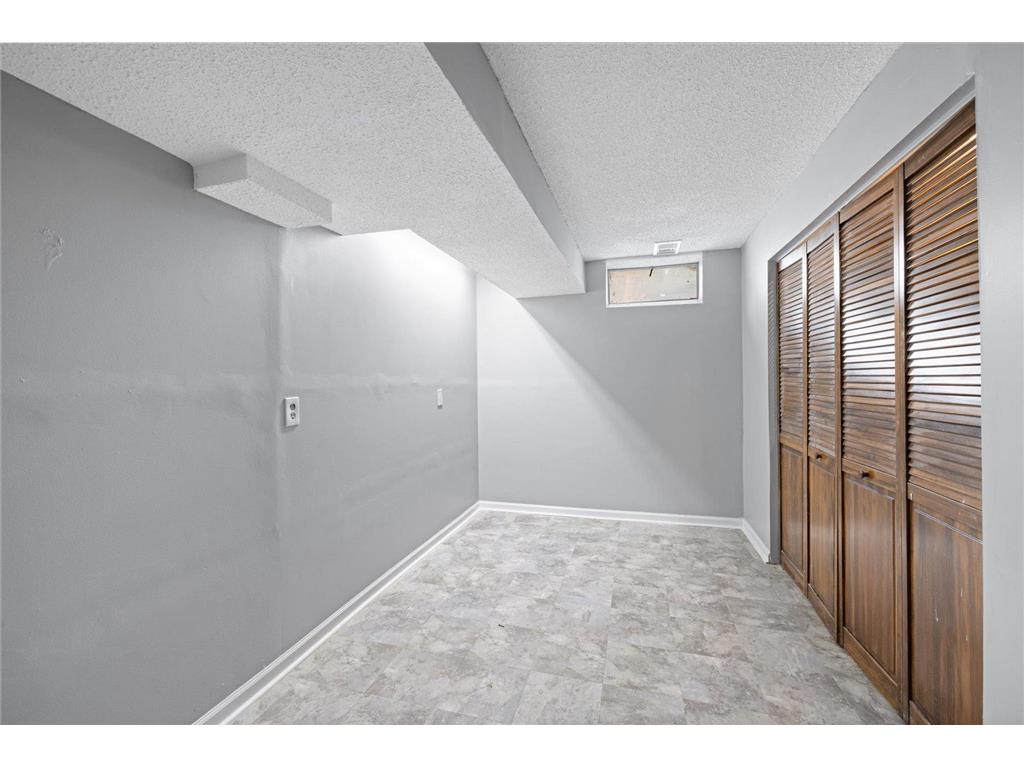 8941 48th Avenue N New Hope MN 55428 7083558 image31