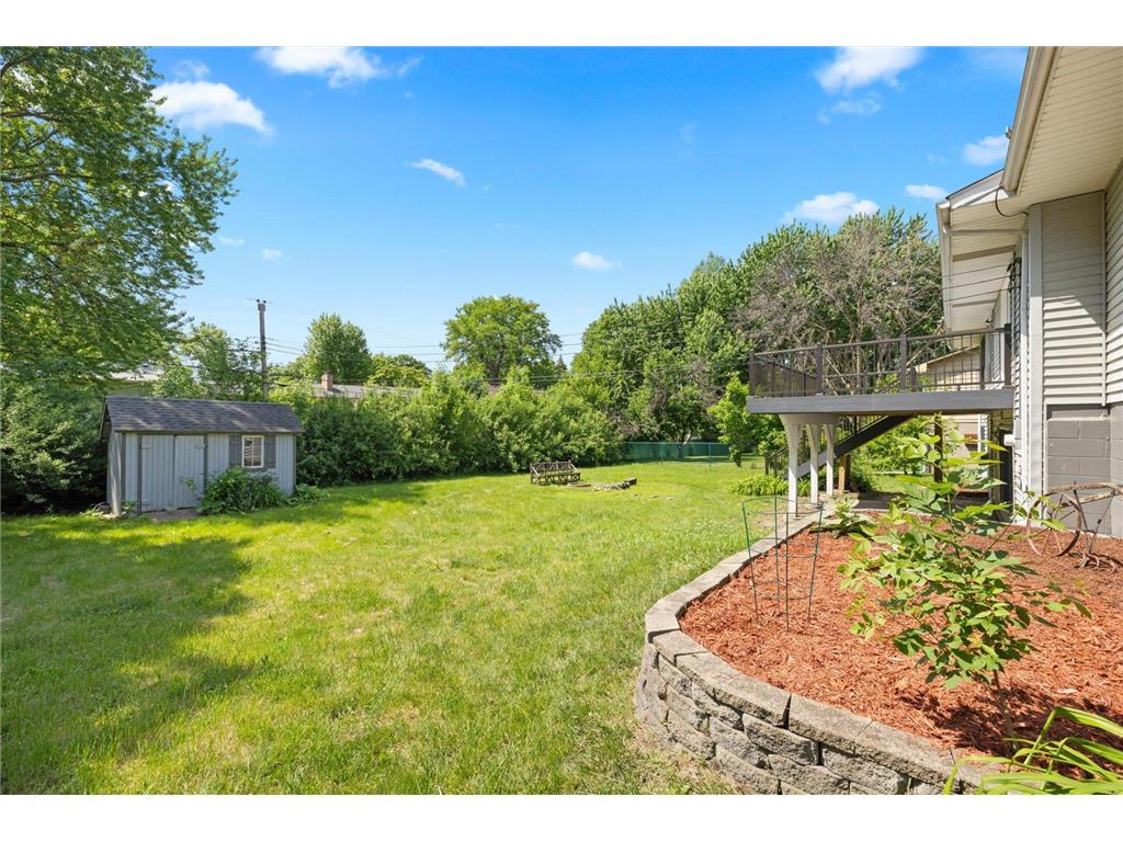 8941 48th Avenue N New Hope MN 55428 7083558 image9