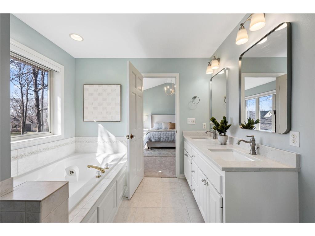 8941 Vandegriff Way Maple Grove MN 55311 7027391 image48