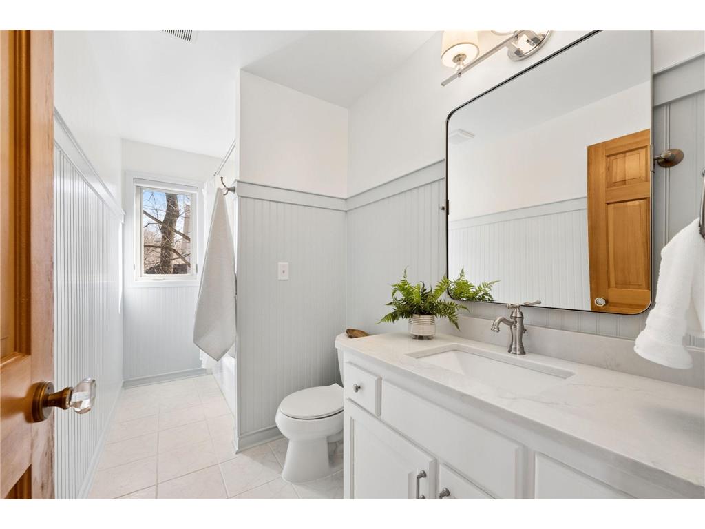 8941 Vandegriff Way Maple Grove MN 55311 7027391 image60