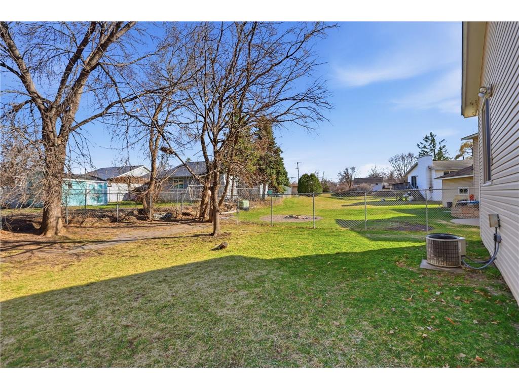 8942 Vinewood Lane N Maple Grove MN 55369 7049327 image25