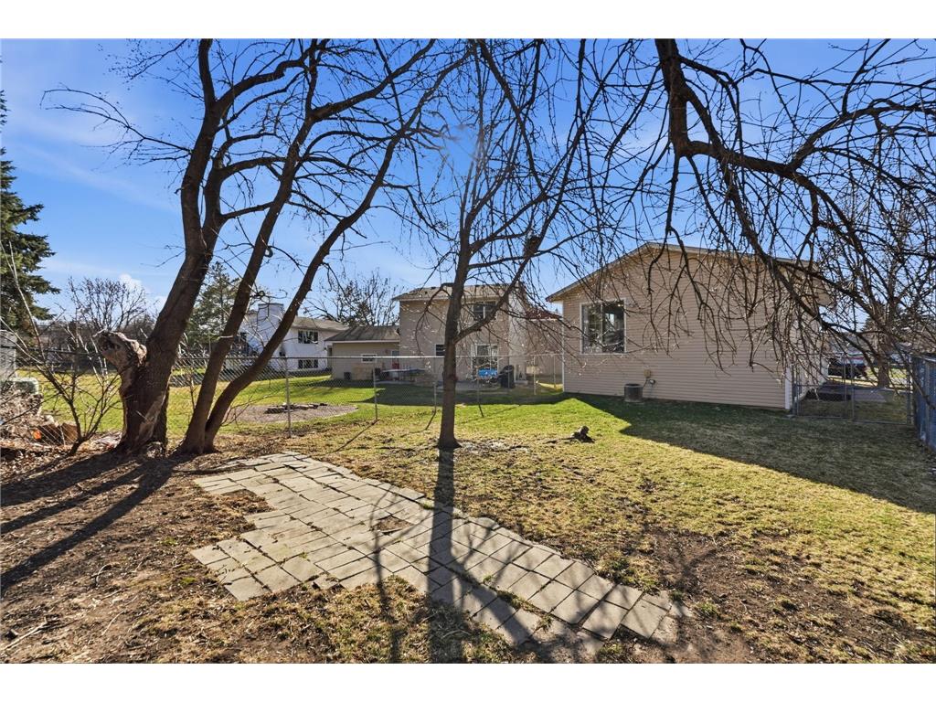 8942 Vinewood Lane N Maple Grove MN 55369 7049327 image26