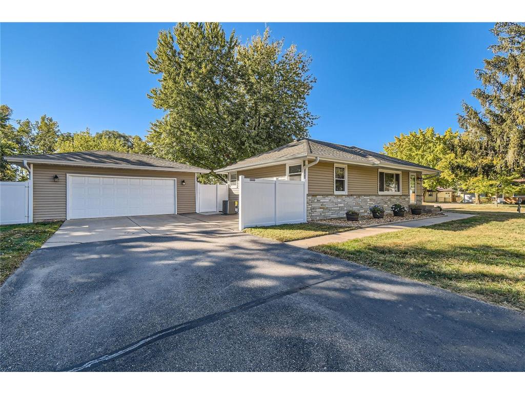 8947 Terrace Road NE Blaine MN 55434 6614985 image1