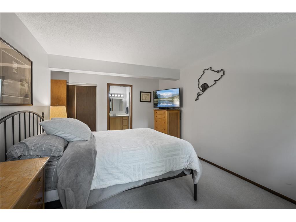 8948 Neill Lake Road #155E Eden Prairie MN 55347 - Neil 7075431 image31