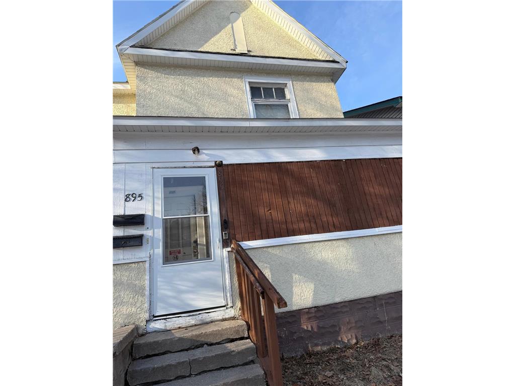 895 Edmund Avenue Saint Paul MN 55104 7025845 image2