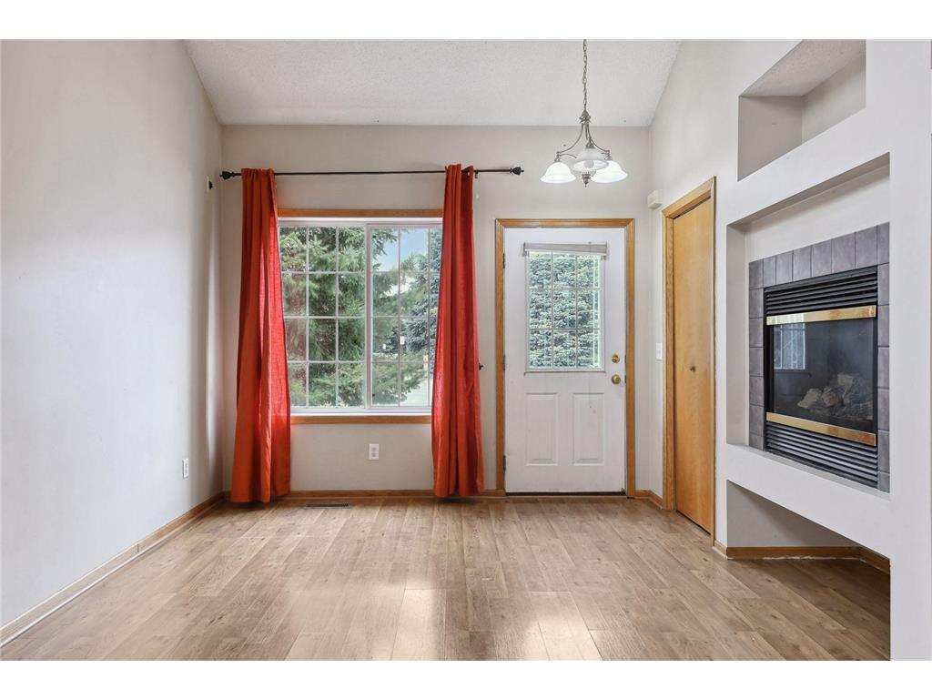 895 Ferdinand Drive, Shakopee, MN, 55379 MLS 6482406 Edina Realty