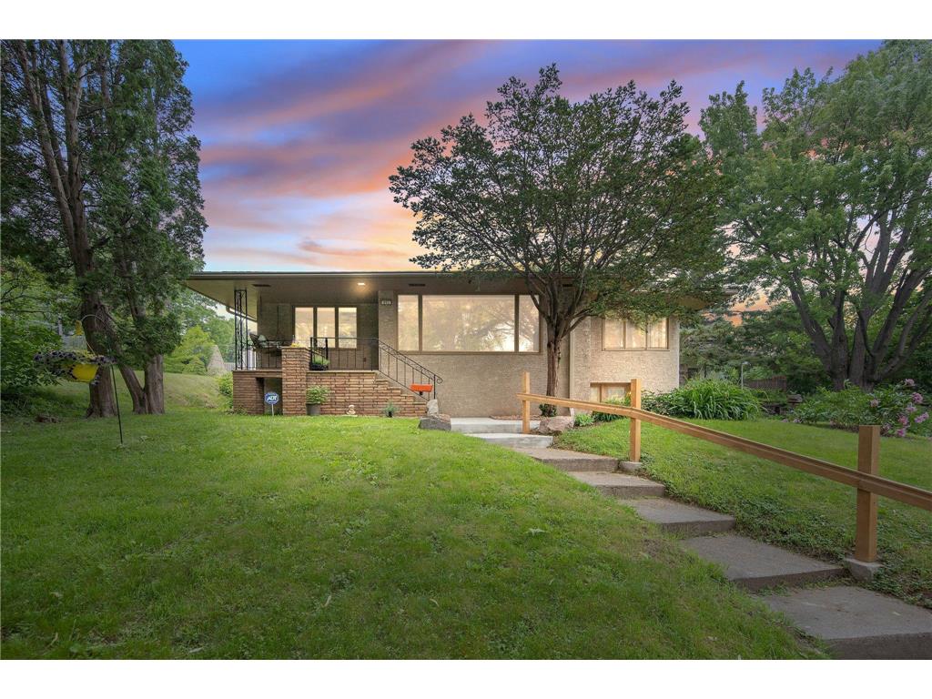 895 Humboldt Avenue West Saint Paul MN 55118 6756471 image1