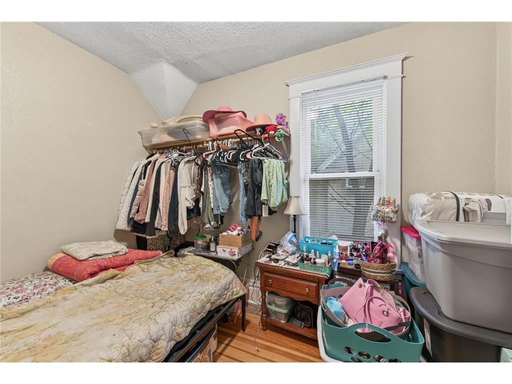 895 Rose Avenue E Saint Paul MN 55106 7044150 image12