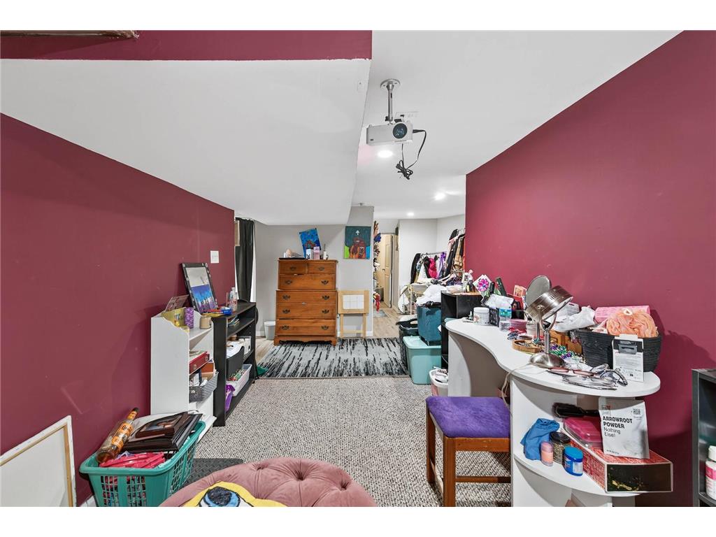 895 Rose Avenue E Saint Paul MN 55106 7044150 image22