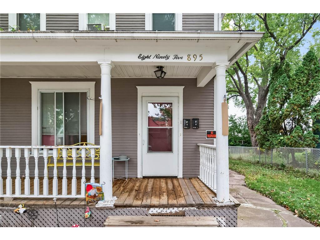 895 Rose Avenue E Saint Paul MN 55106 7044150 image3