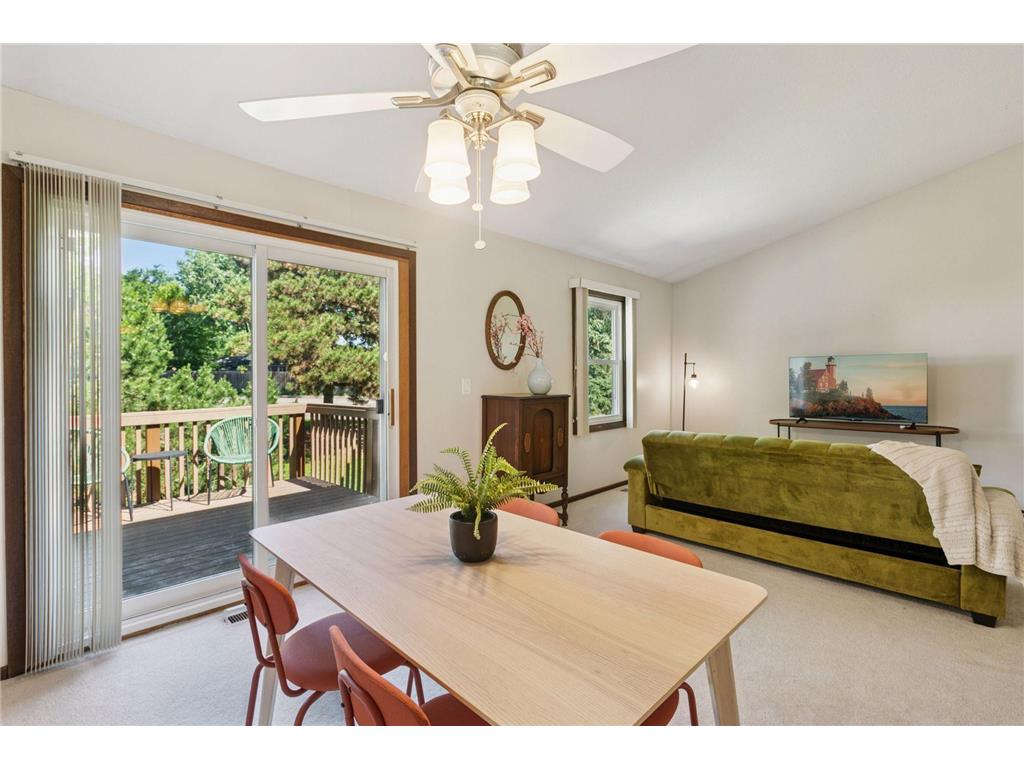 8953 42nd Avenue N New Hope MN 55427 6745930 image1