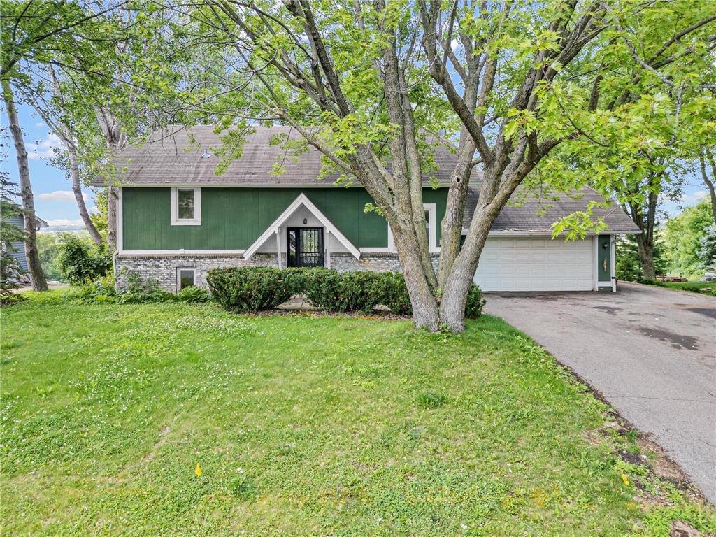 8955 Hilltop Drive Saint Bonifacius MN 55375 7099111 image1