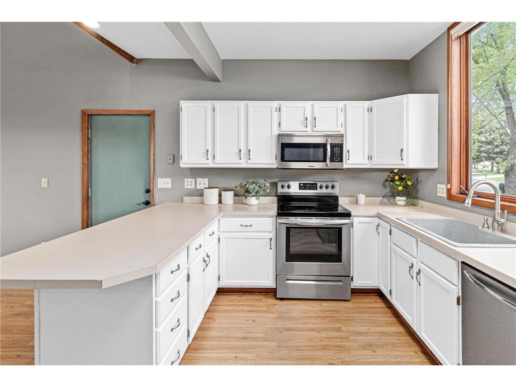 8955 Hilltop Drive Saint Bonifacius MN 55375 7099111 image16