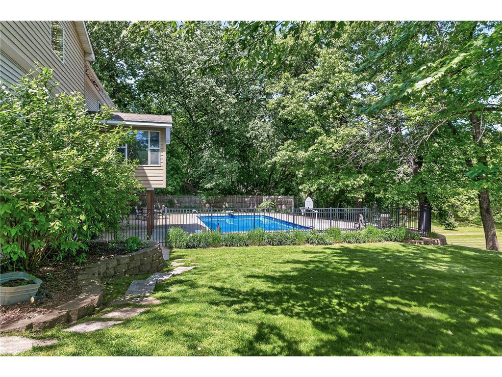 8955 Quinn Road Chanhassen MN 55317 7065790 image32