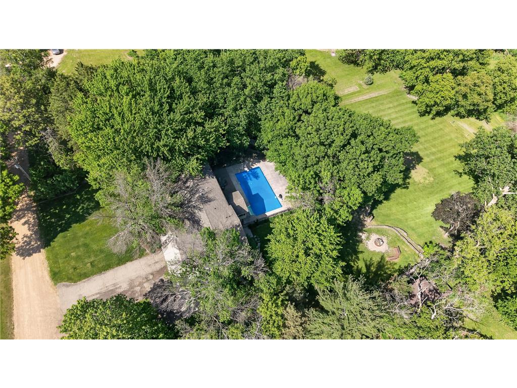 8955 Quinn Road Chanhassen MN 55317 7065790 image35