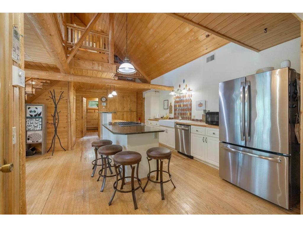 896 Gunflint Trail Grand Marais MN 55604 6576791 image1