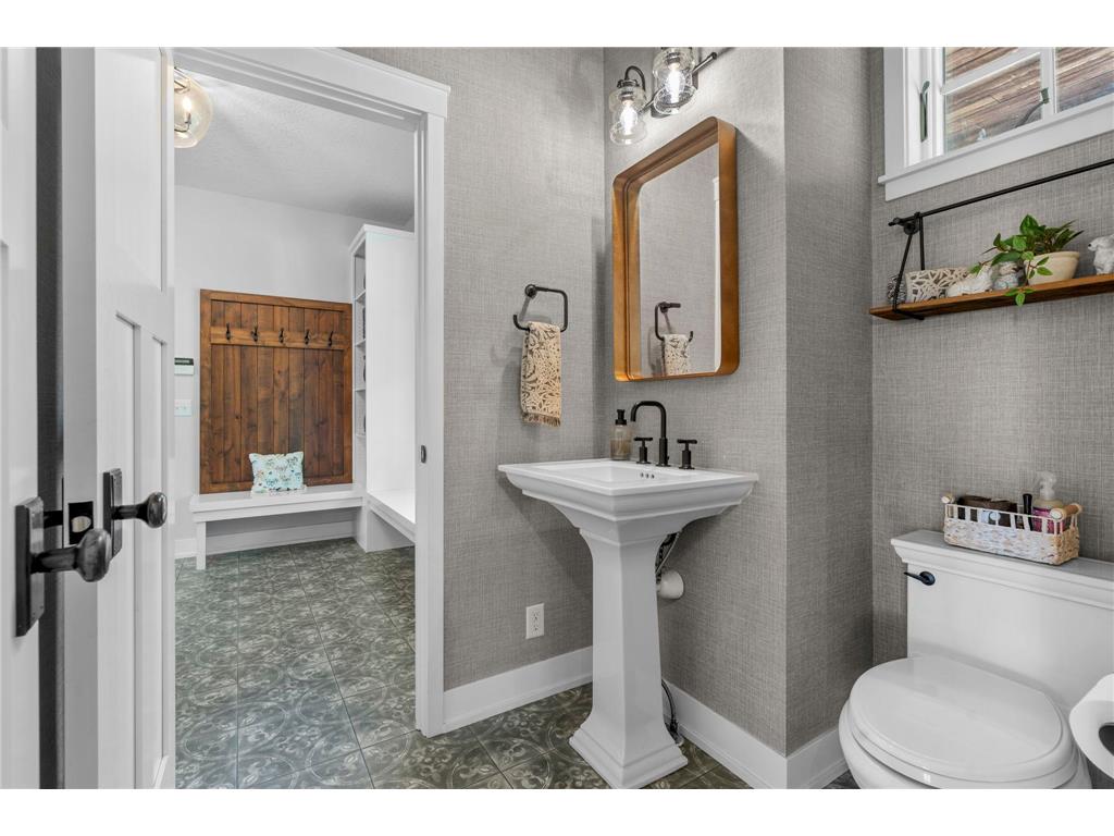 896 Highlander Trail Hudson WI 54016 7070886 image39