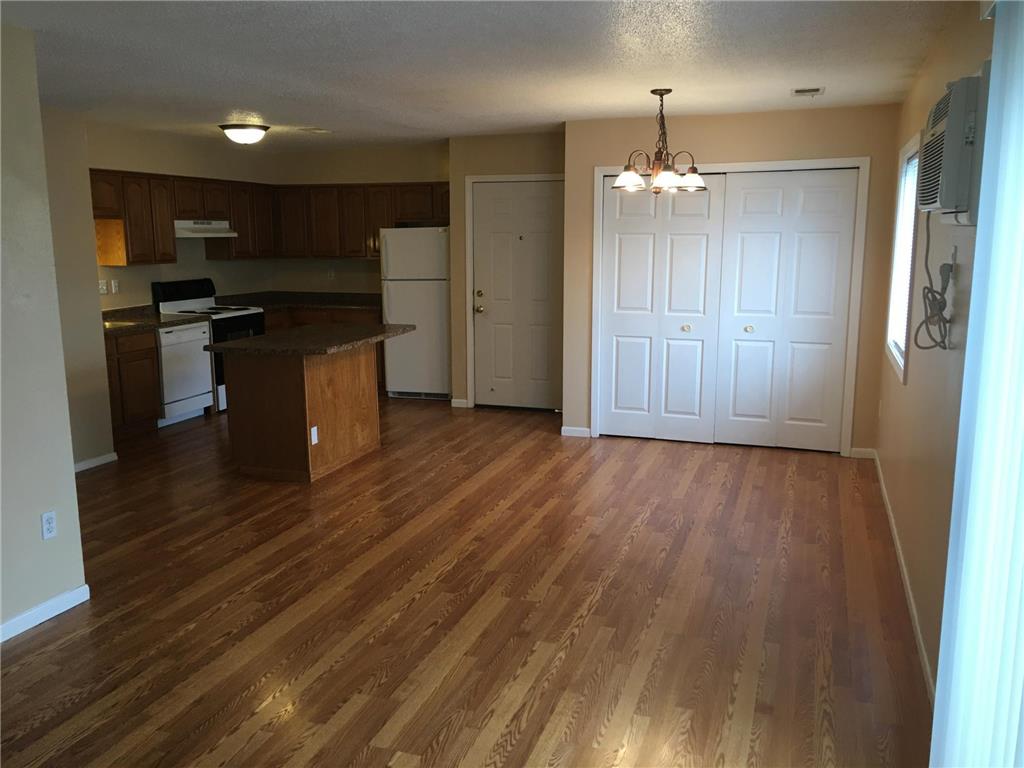 896 Wescott Square Eagan MN 55123 7039962 image10