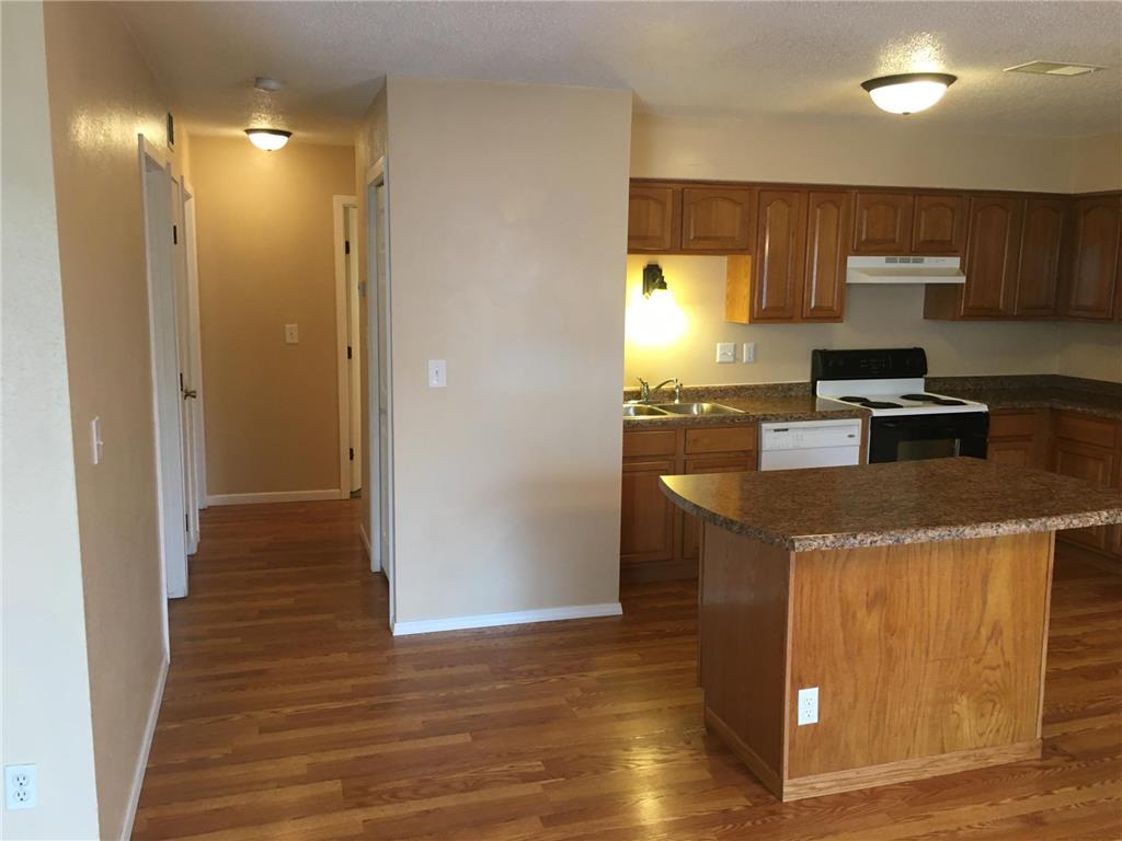 896 Wescott Square Eagan MN 55123 7039962 image11