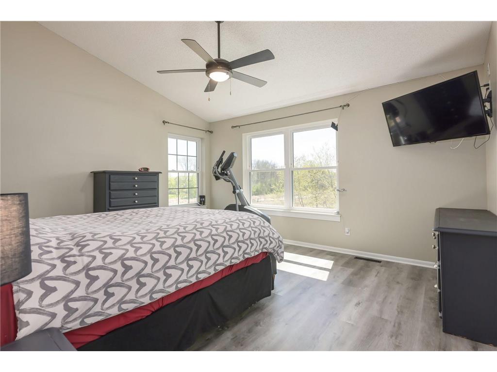 8960 Comstock Lane N Maple Grove MN 55311 7049403 image36