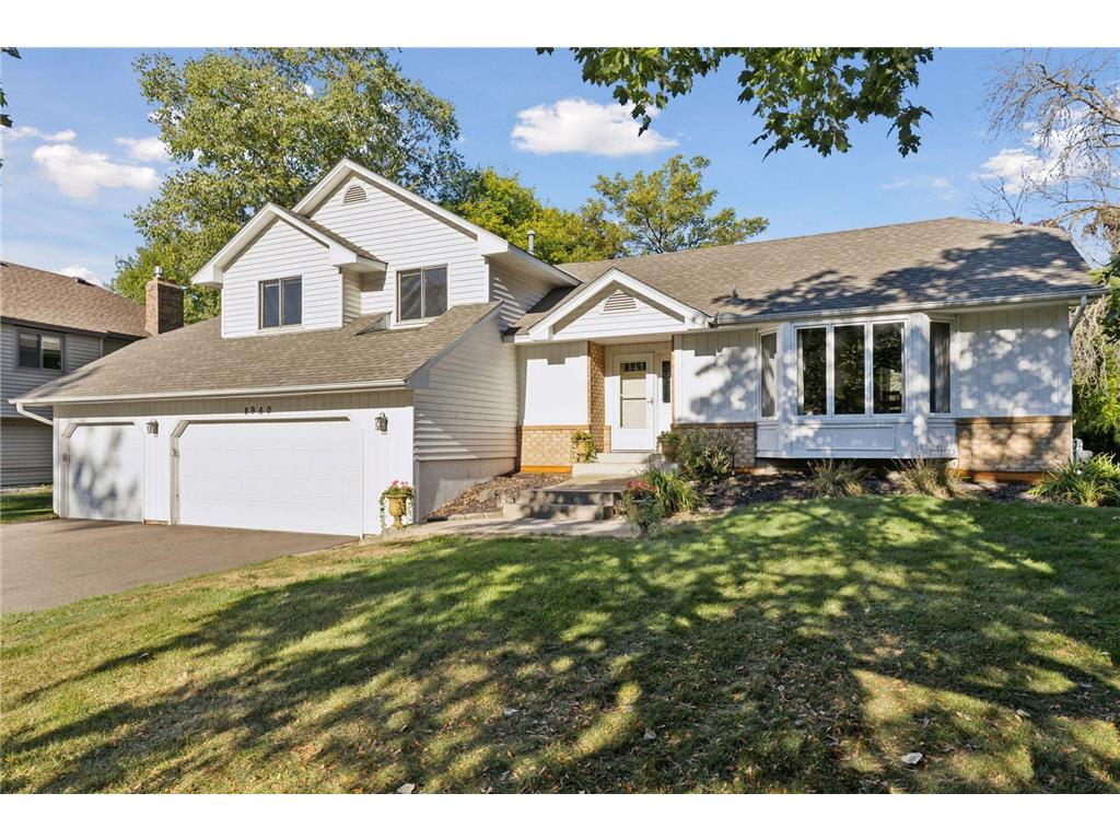 8960 Montegue Terrace Brooklyn Park MN 55443 7052242 image1