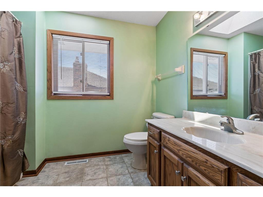 8960 Montegue Terrace Brooklyn Park MN 55443 7052242 image15