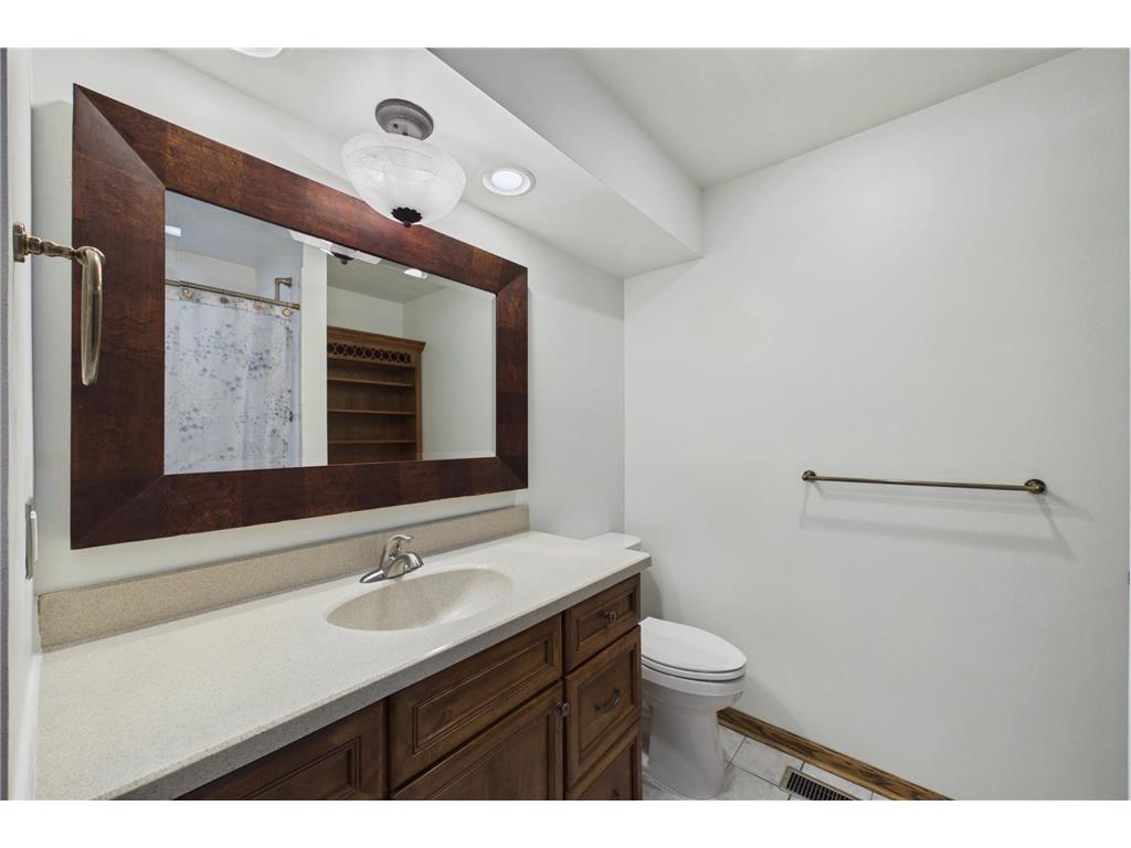 8961 42nd Avenue N New Hope MN 55427 7051659 image9