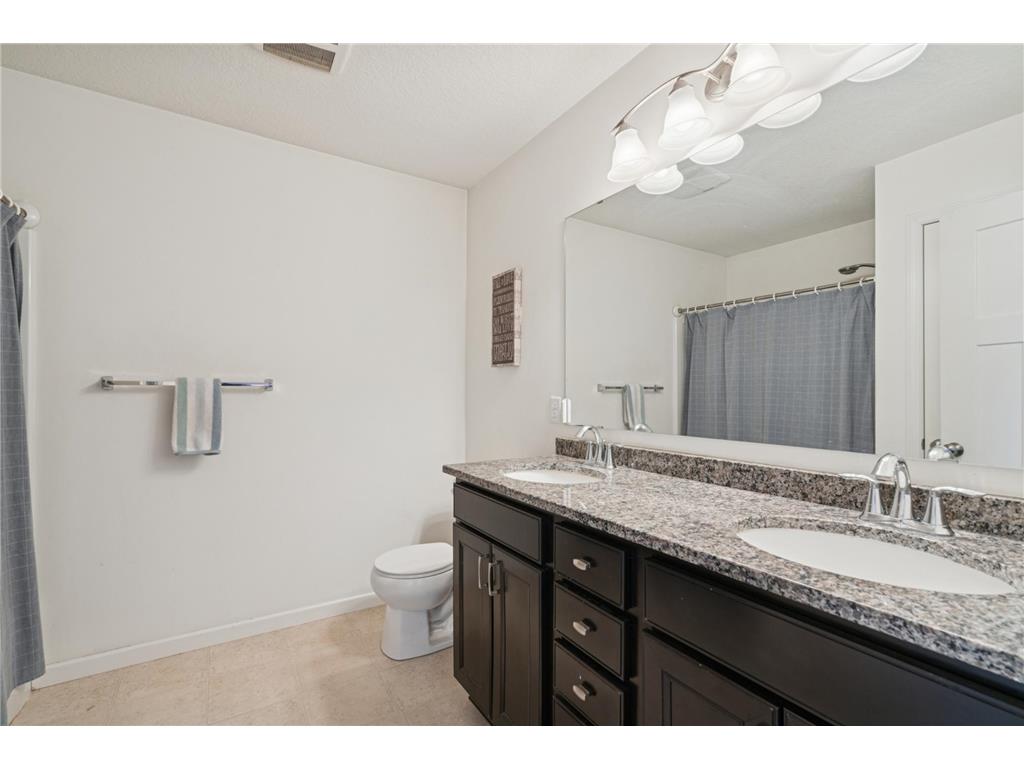 8961 SW Village Loop Chanhassen MN 55317 7027722 image20