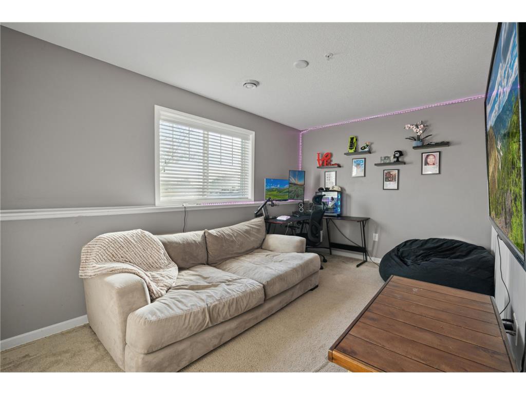 8961 SW Village Loop Chanhassen MN 55317 7027722 image23