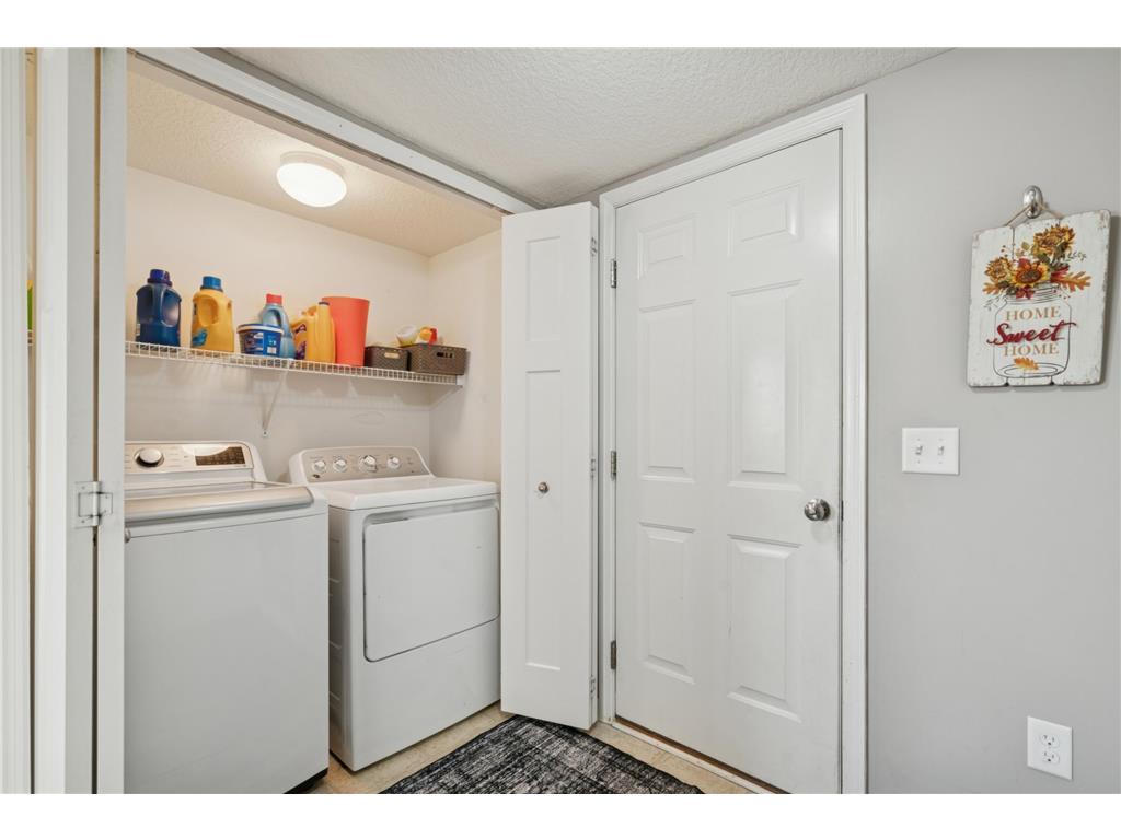 8961 SW Village Loop Chanhassen MN 55317 7027722 image25